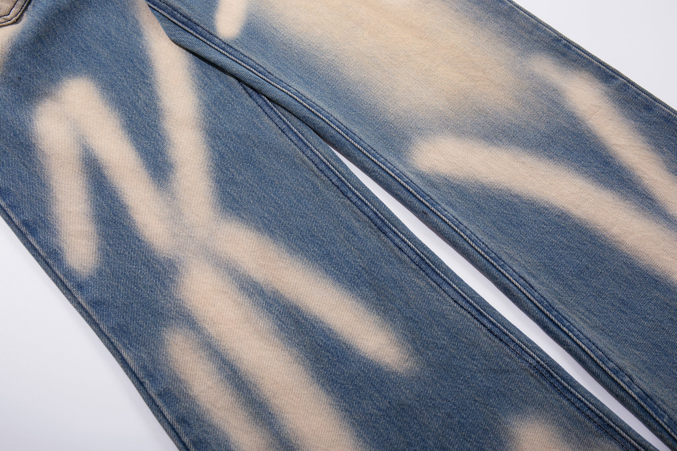 Spray-Fade Graffiti Wide-Leg Jeans | Vintage Blue Denim