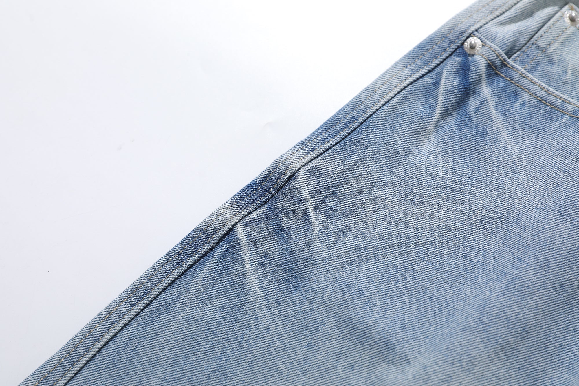 Omirad Vintage Wash Wide-Leg Denim Shorts | A-Line Cut