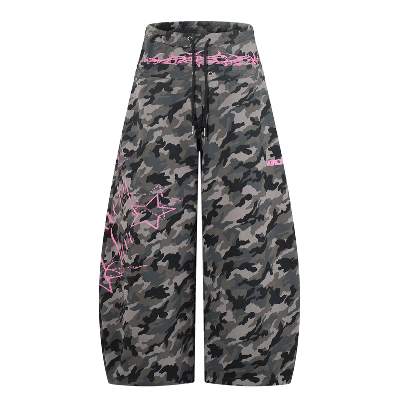 Camo Graffiti Wide-Leg Baggy Pants | Pink Star Print