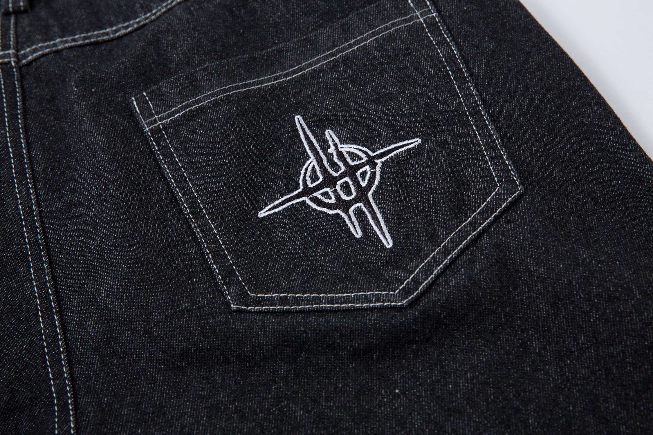 Tribal Wide-Leg Black Denim Jeans | Streetwear Baggy Fit