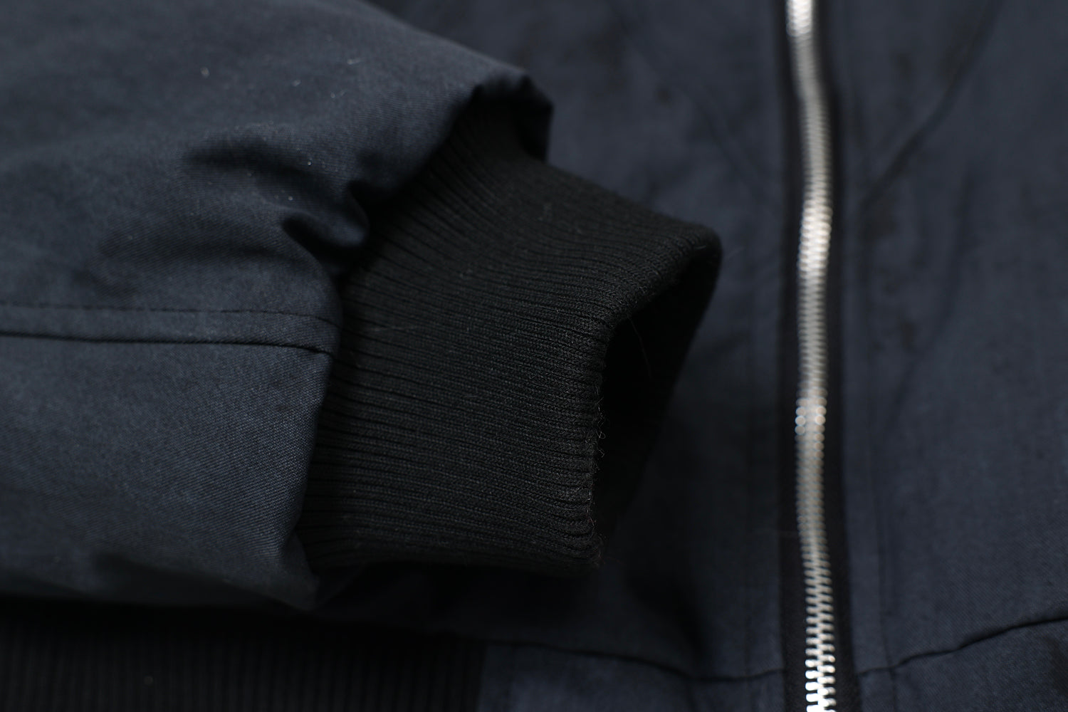 Omirad Frost-Fur Hooded Bomber Jacket | Cropped Streetwear