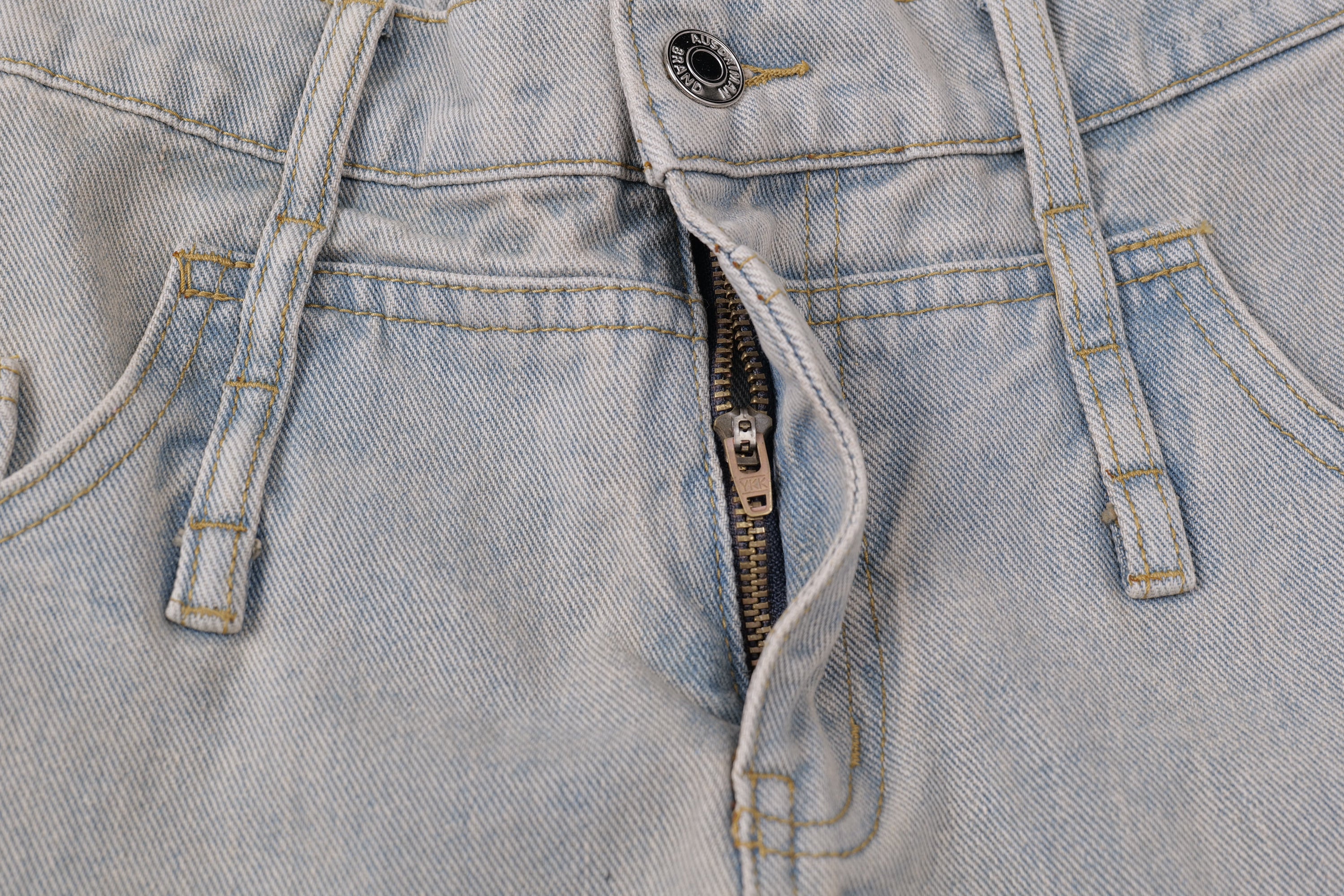 Distressed Curved Wide-Leg Jeans | Vintage Wash Streetwear