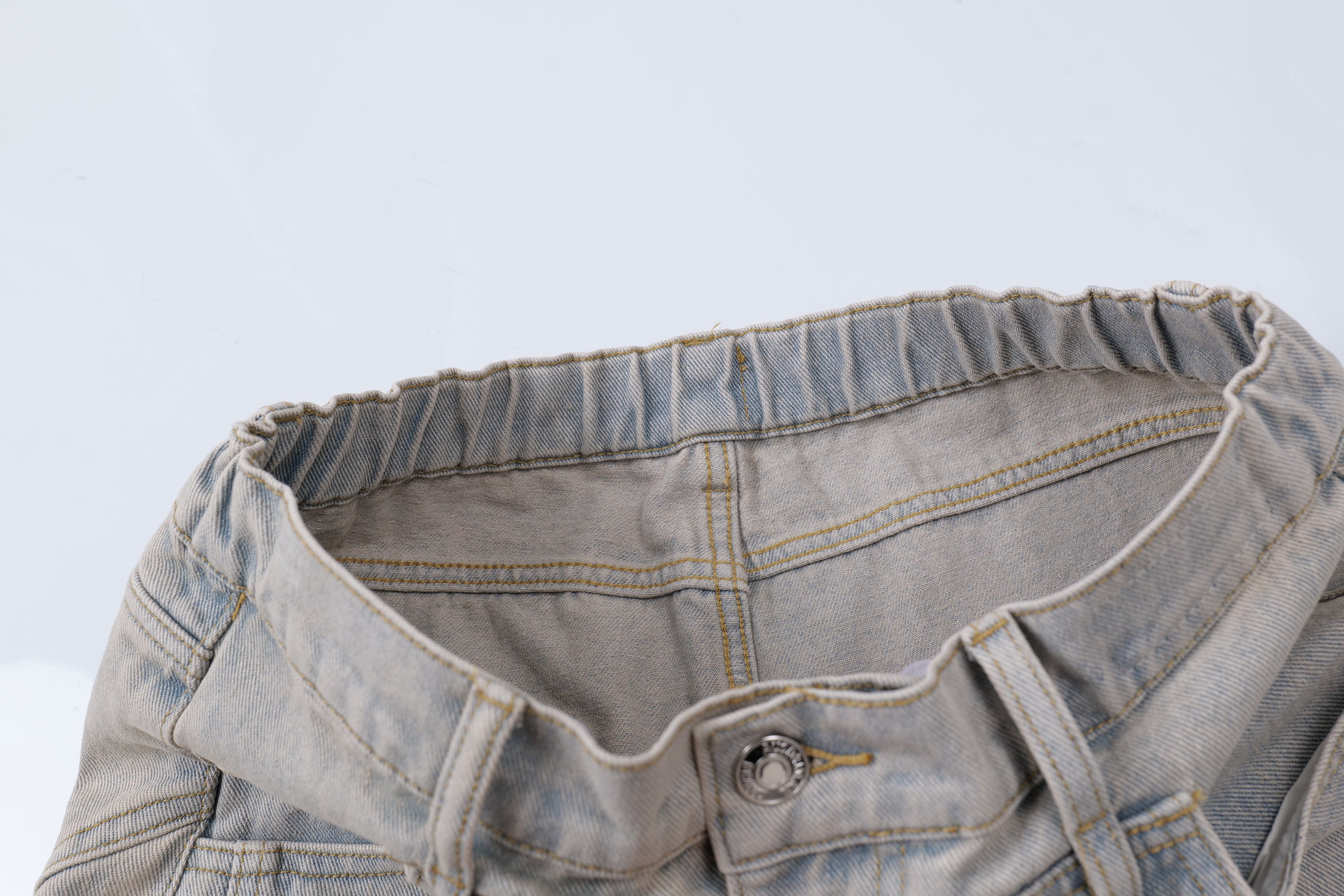 Distressed Curved Wide-Leg Jeans | Vintage Wash Streetwear
