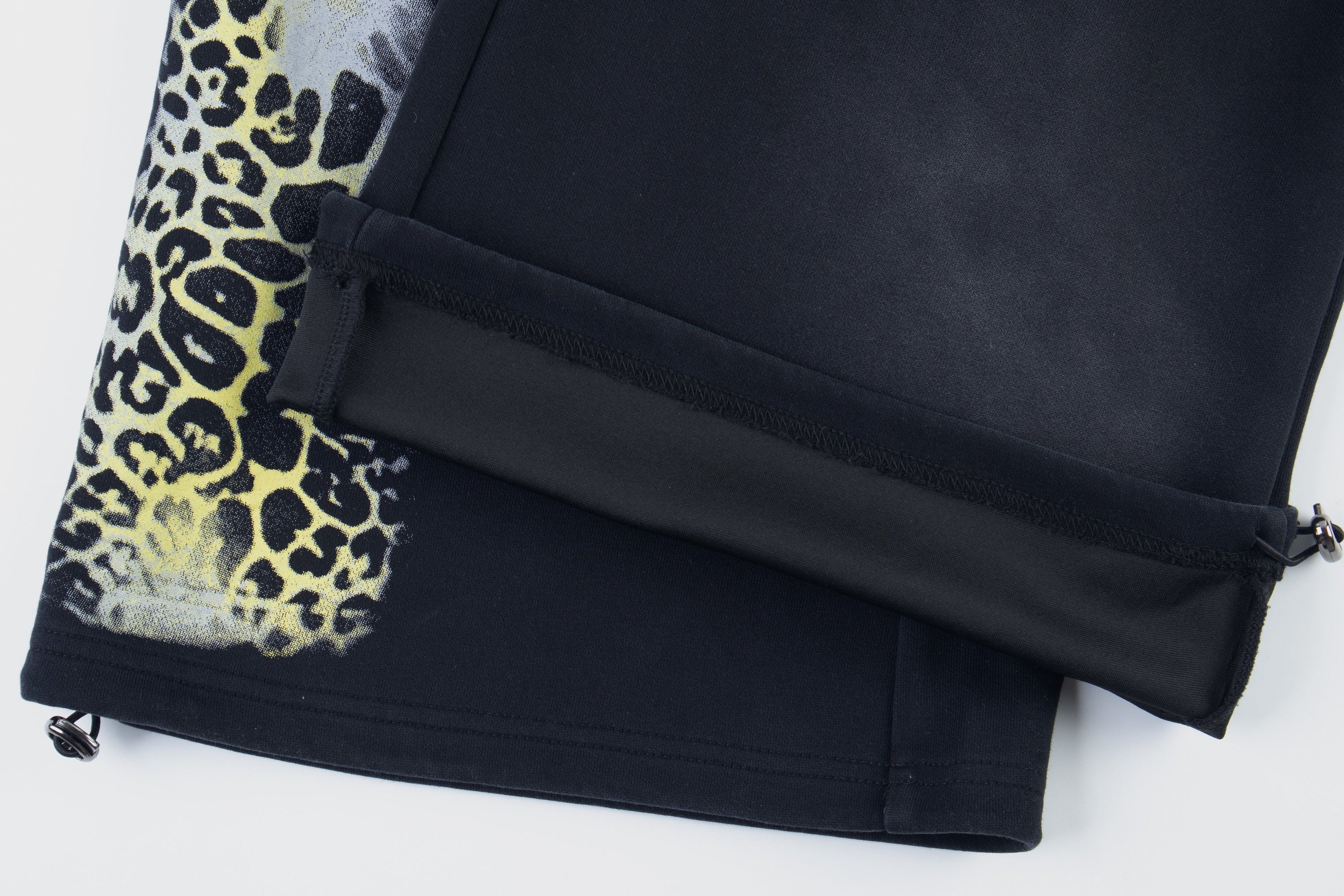 Wild Fusion Graphic Sweatpants | Zebra Leopard Wide-Leg