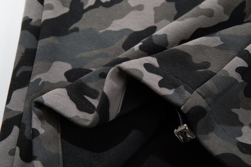 Camo Graffiti Wide-Leg Baggy Pants | Pink Star Print