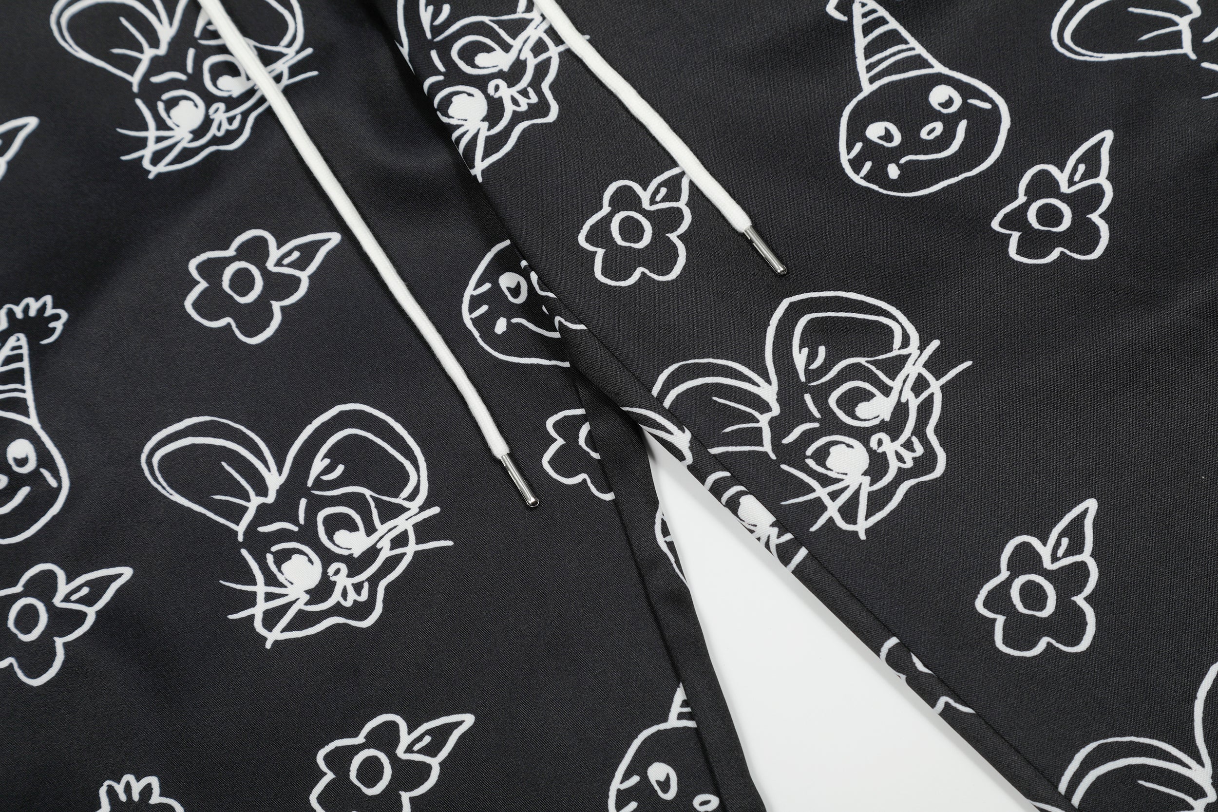 Cartoon Graphic Wide-Leg Cargo Pants | Streetwear