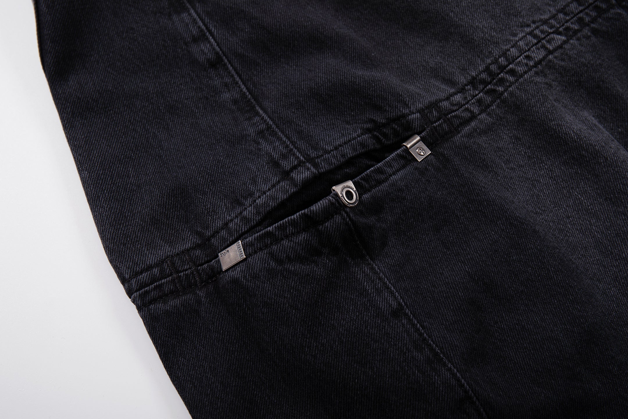 Omirad Split-Panel Utility Wide-Leg Jeans | Dark Wash