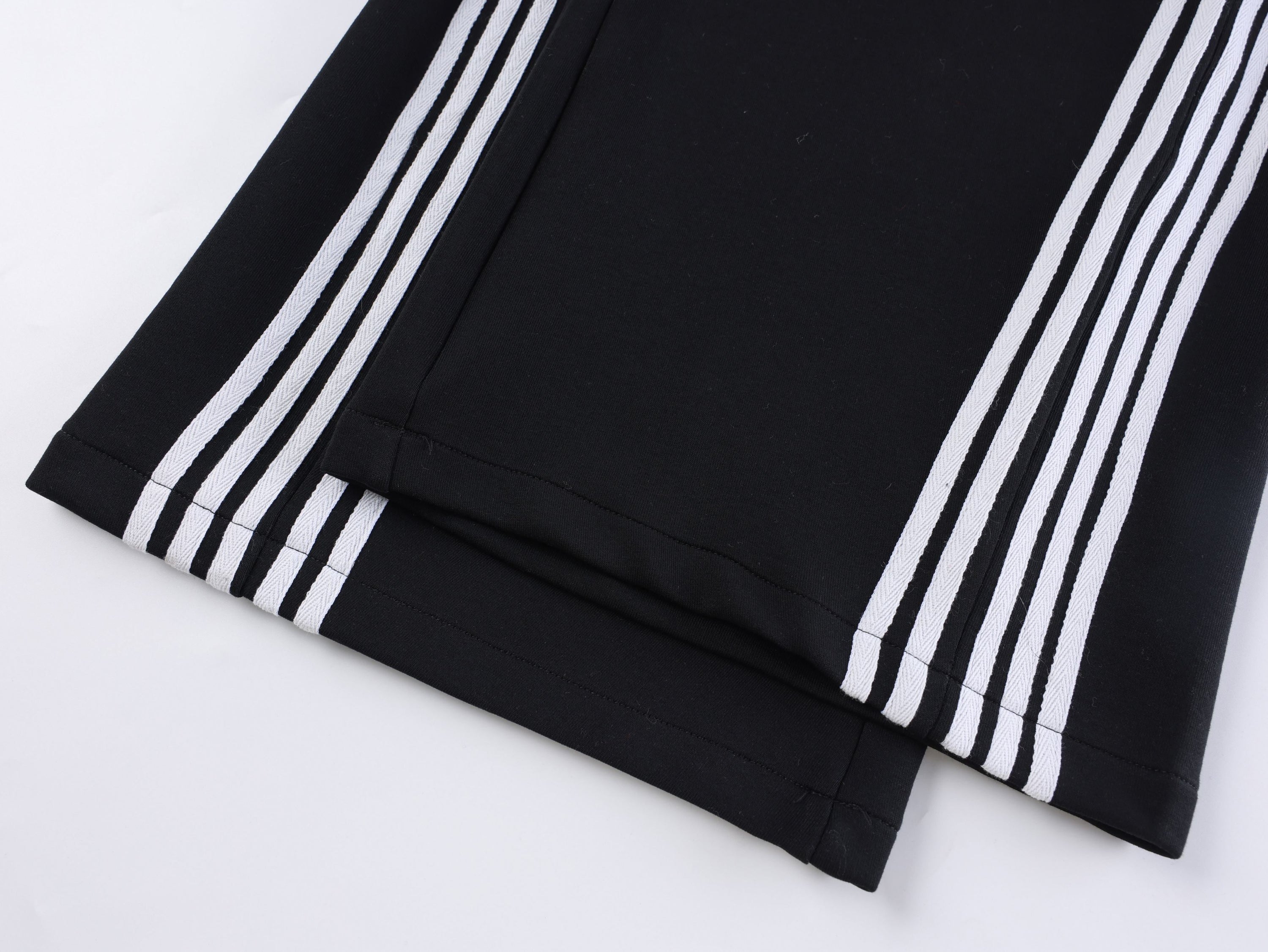 Barcode Graphic Wide-Leg Sweatpants | Streetwear Joggers