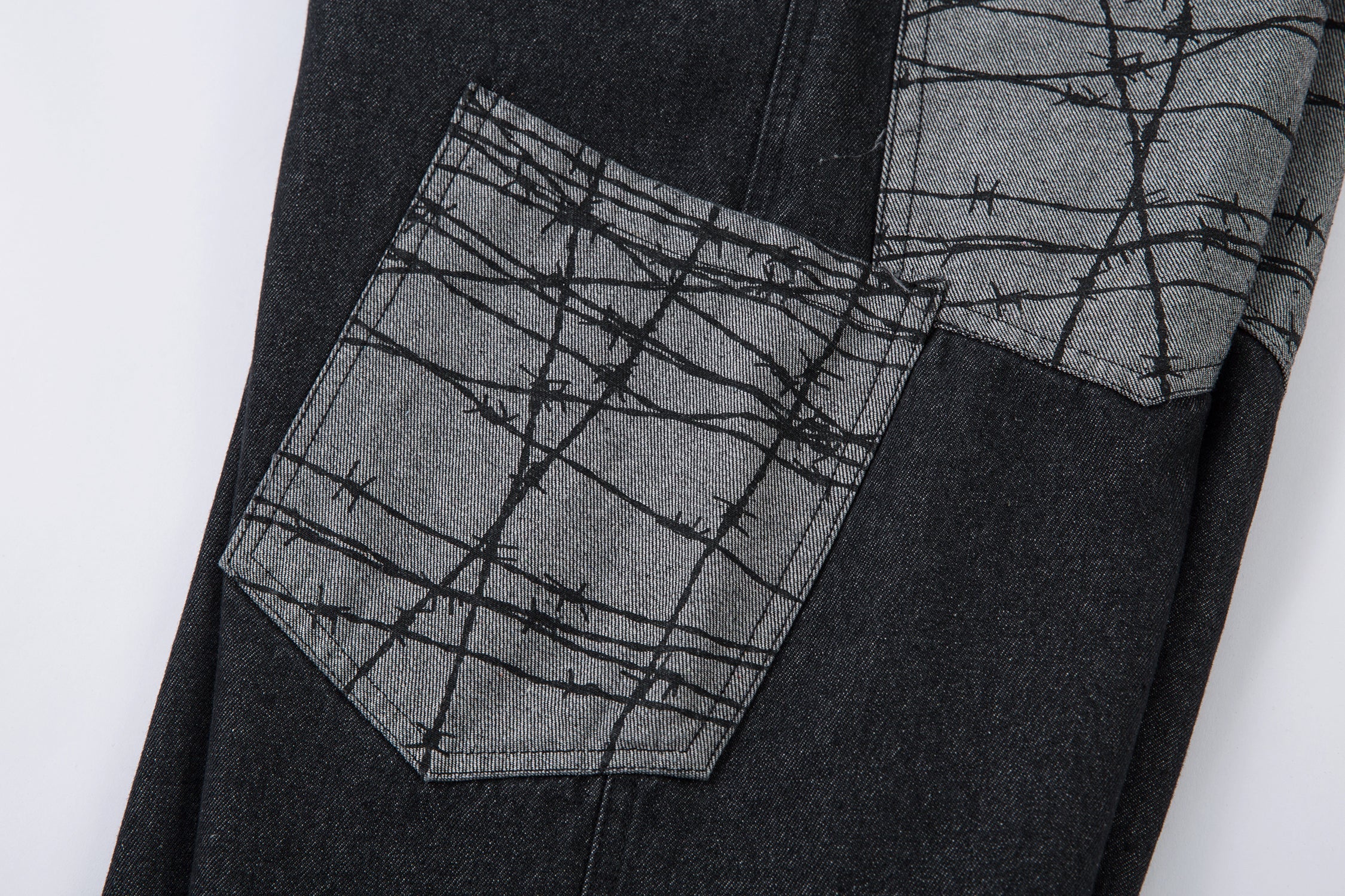 Omirad Contrast Pocket Wide-Leg Jeans | Black Denim