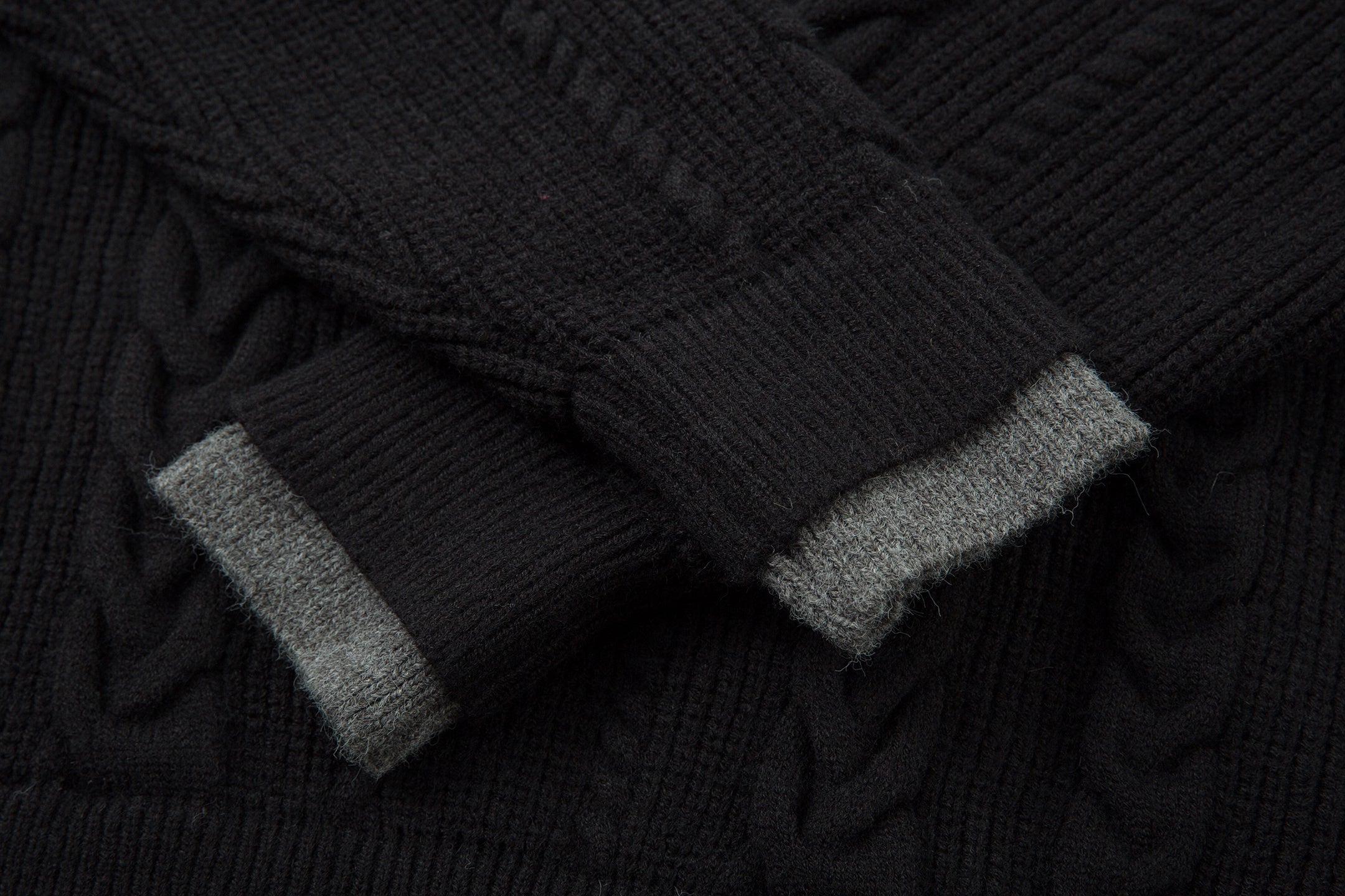 Omirad Vintage Cable Knit Polo Sweater | Contrast Collar