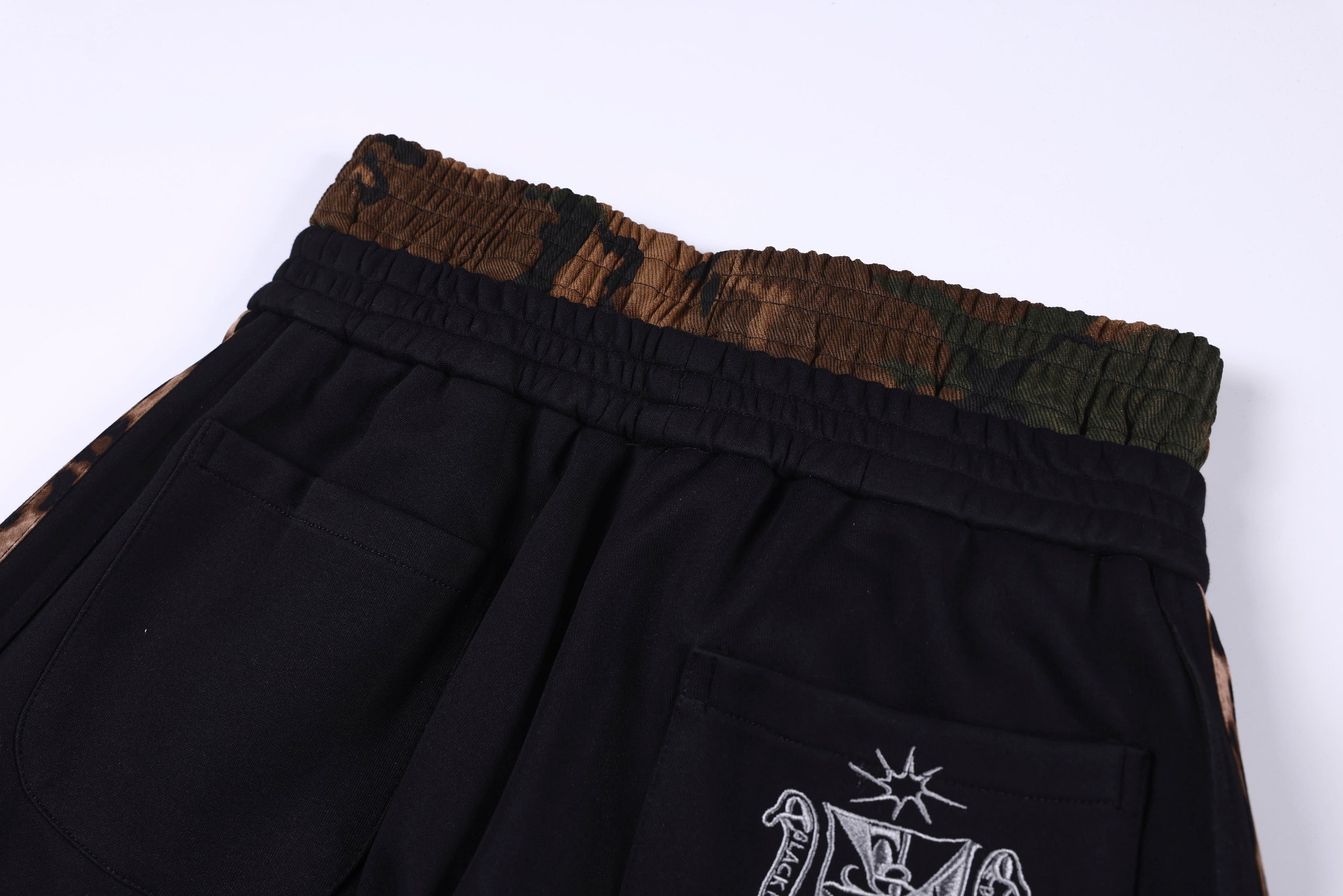 Omirad Leopard Trim Wide-Leg Shorts | Y2K Streetwear