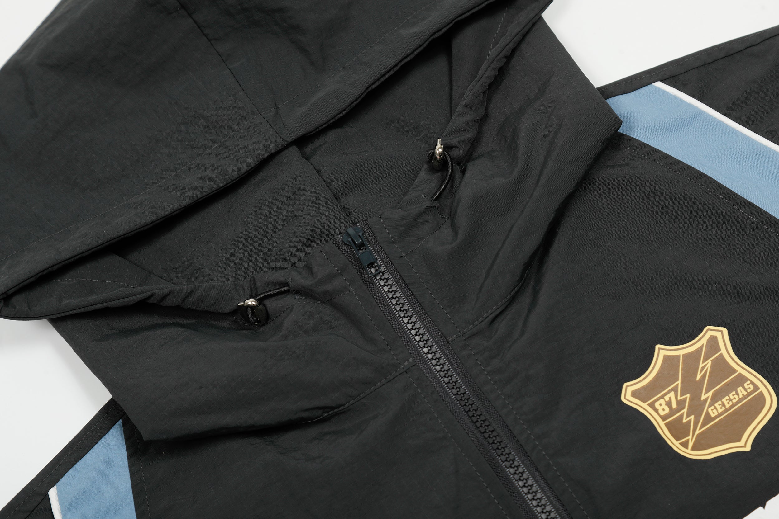 MAXDEPY 87 Nylon Hooded Half-Zip Jersey | Varsity Streetwear