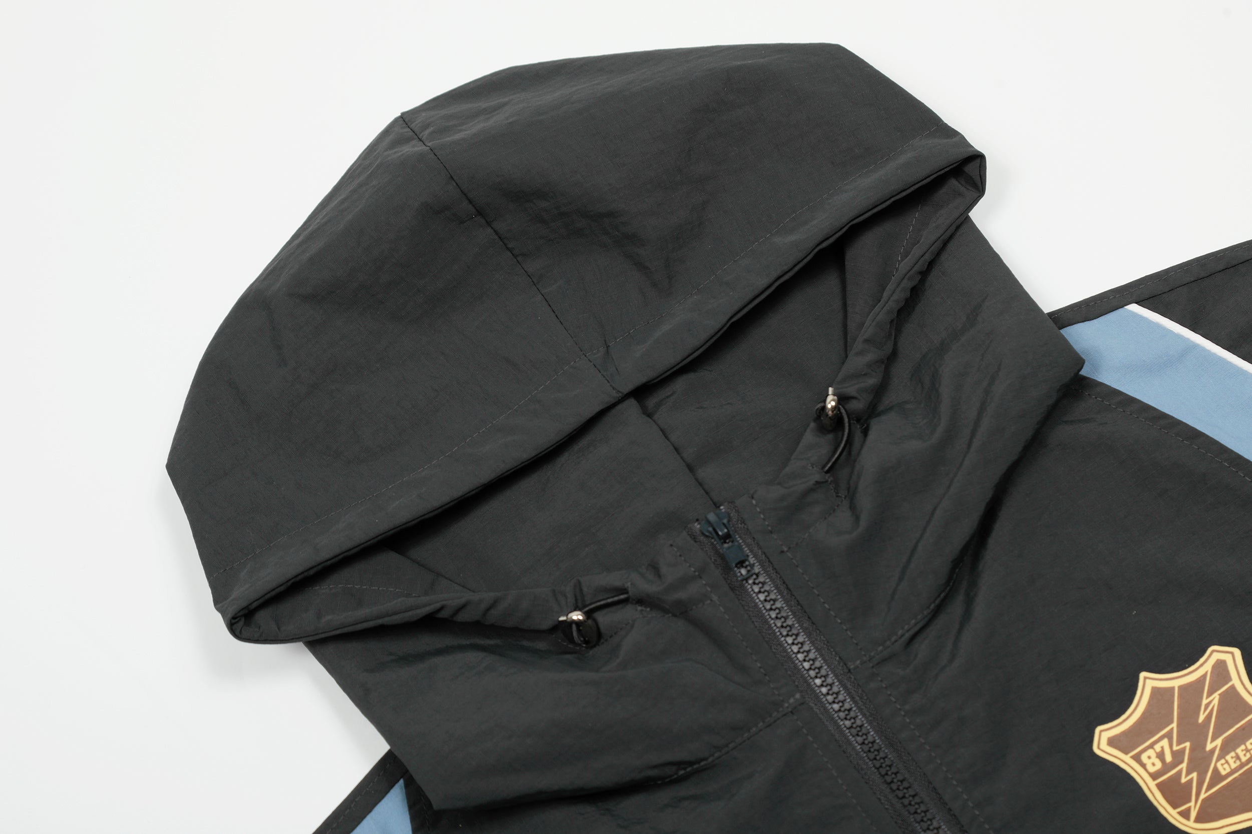 MAXDEPY 87 Nylon Hooded Half-Zip Jersey | Varsity Streetwear