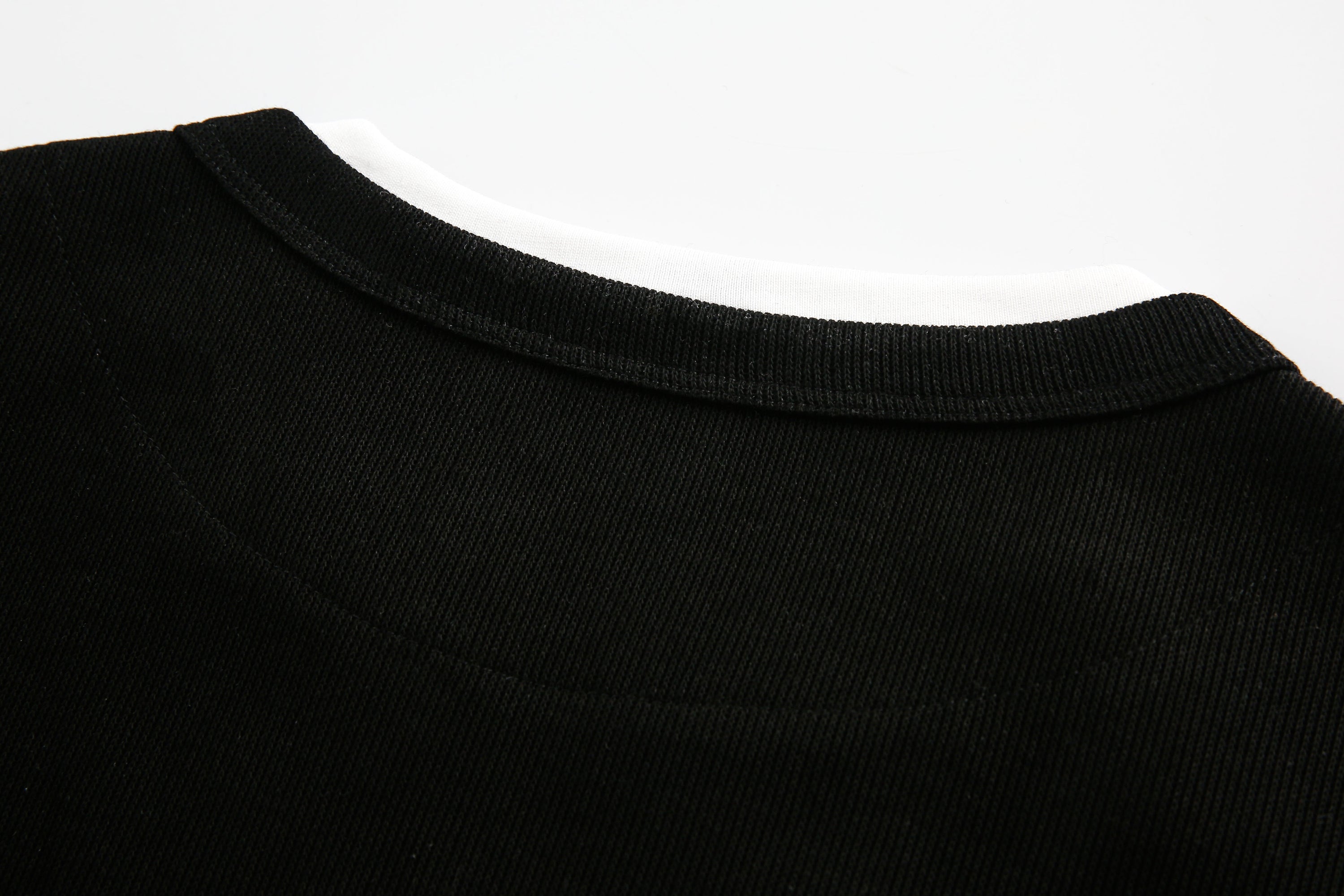 Star Panel Cropped Cotton Long-Sleeve Sweatshirt | SEAKOFF