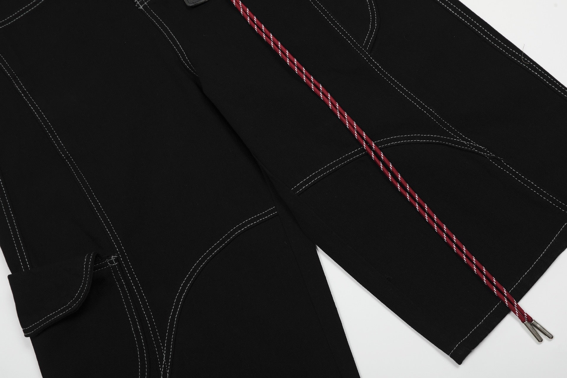 Arc-Stitched Contrast Utility Cargo Shorts | Streetwear