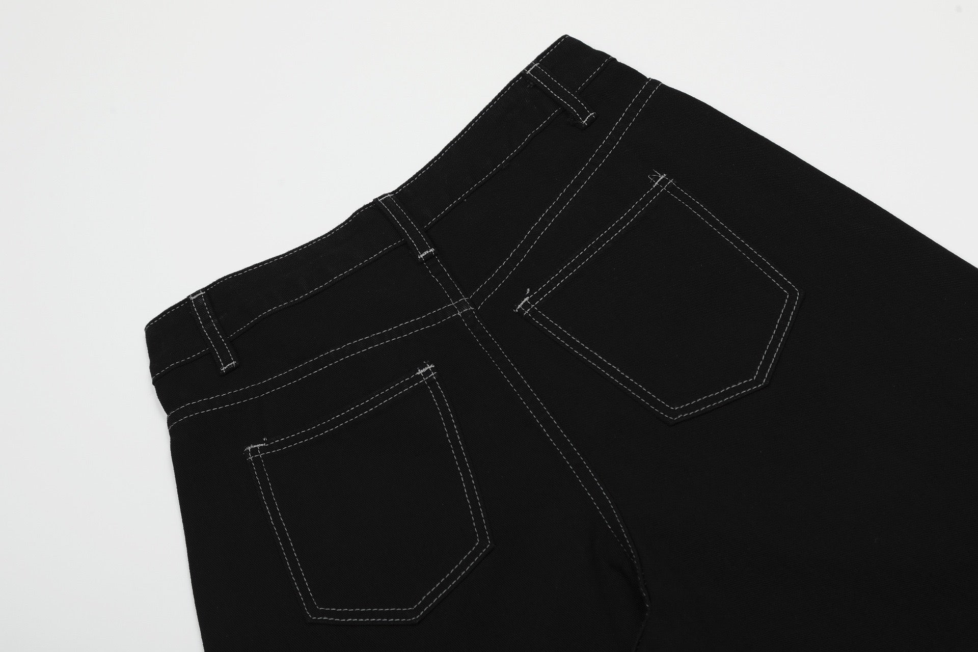 Arc-Stitched Contrast Utility Cargo Shorts | Streetwear