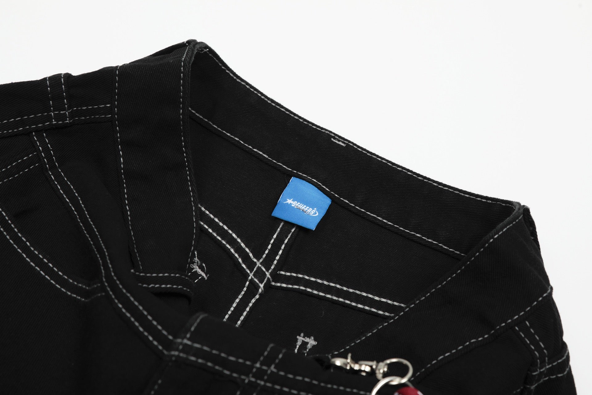 Arc-Stitched Contrast Utility Cargo Shorts | Streetwear