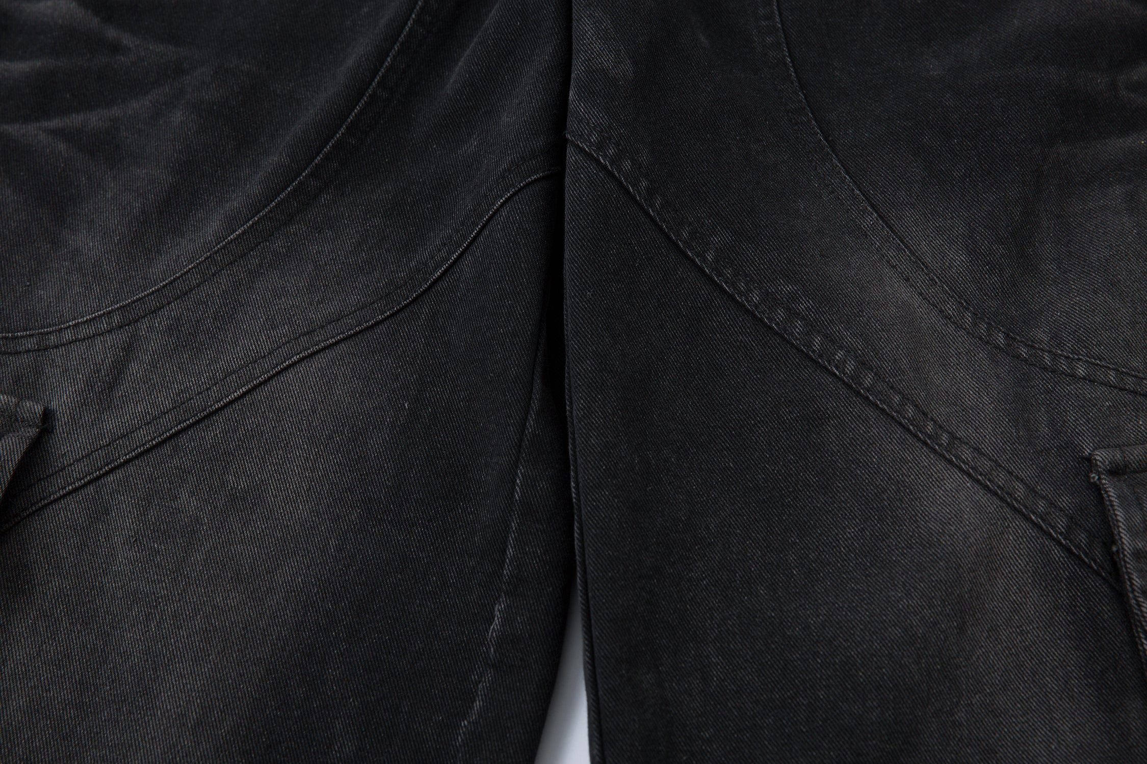 Omirad Washed Arc-Panel Cargo Wide-Leg Jeans | Black