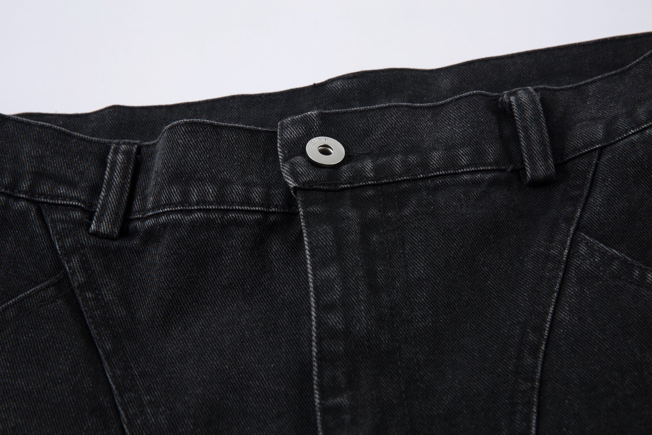 Omirad Washed Arc-Panel Cargo Wide-Leg Jeans | Black