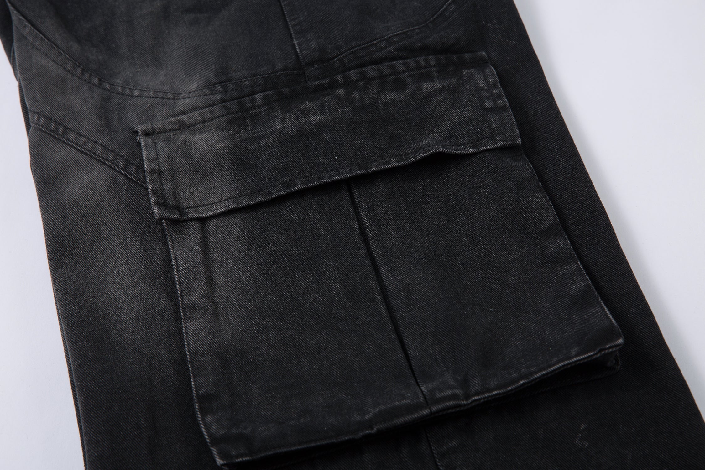 Omirad Washed Arc-Panel Cargo Wide-Leg Jeans | Black