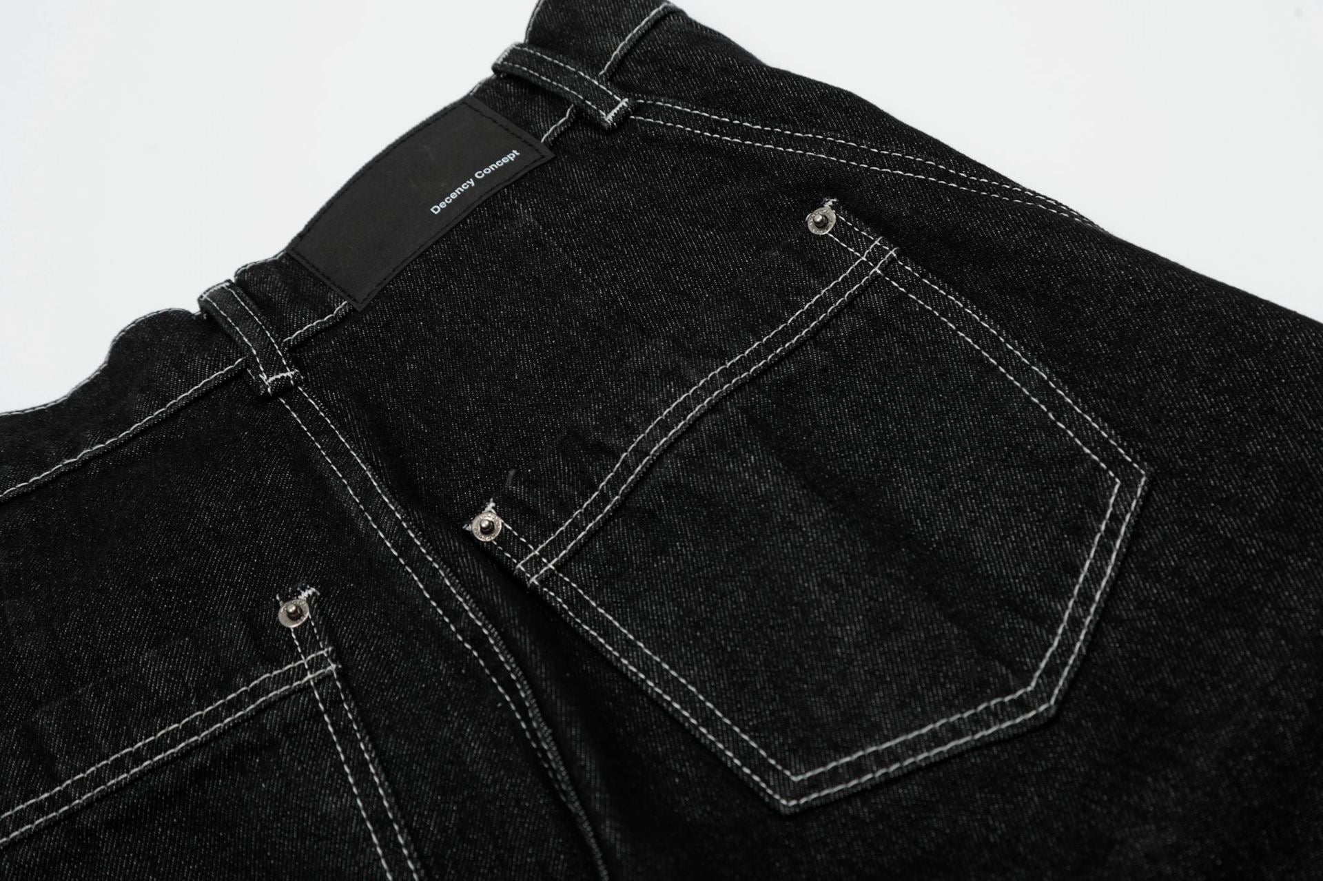 Omirad Contrast-Stitch Wide-Leg Denim Jeans | SEAKOFF