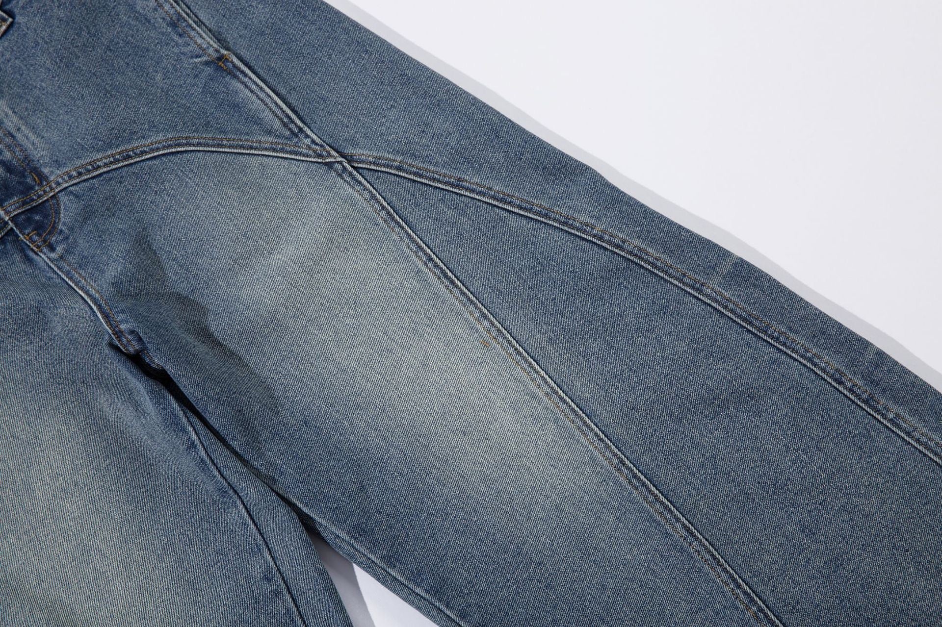 Omirad Curved Blade Wide-Leg Jeans | Sculptural Denim