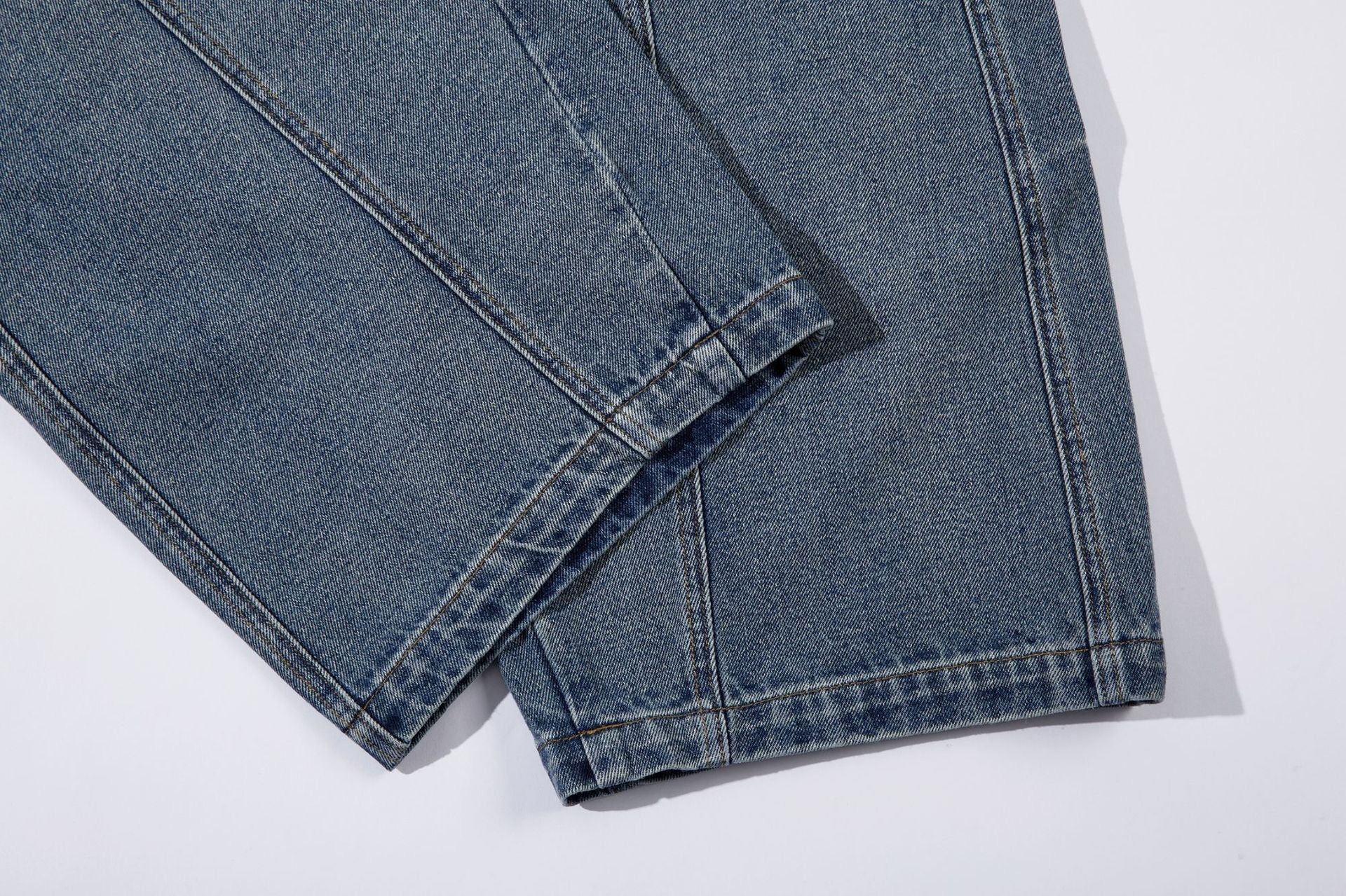Omirad Curved Blade Wide-Leg Jeans | Sculptural Denim