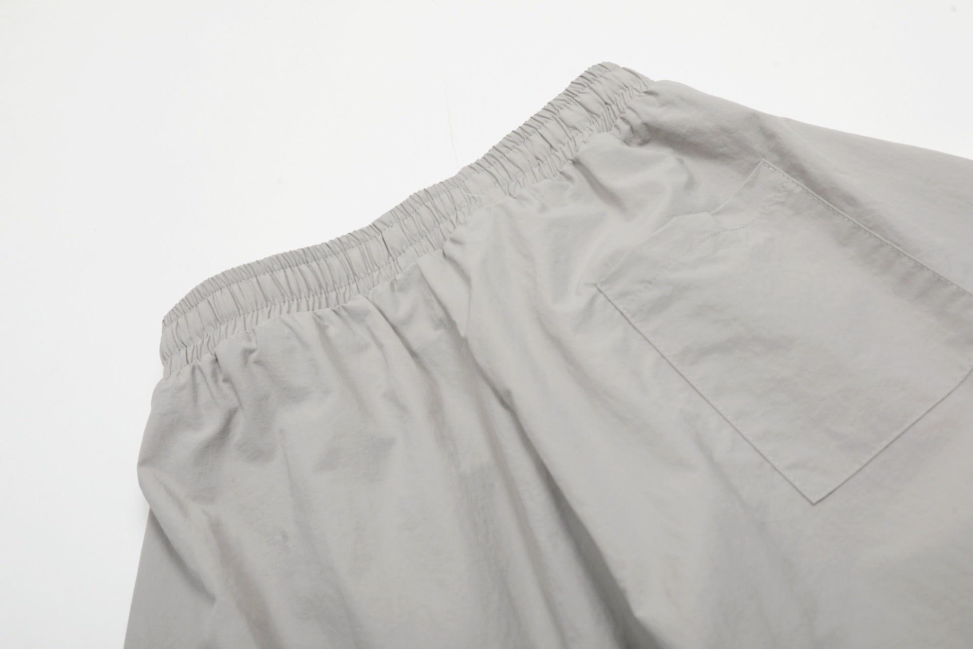 Script Graphic Nylon Wide-Leg Balloon Pants | SEAKOFF