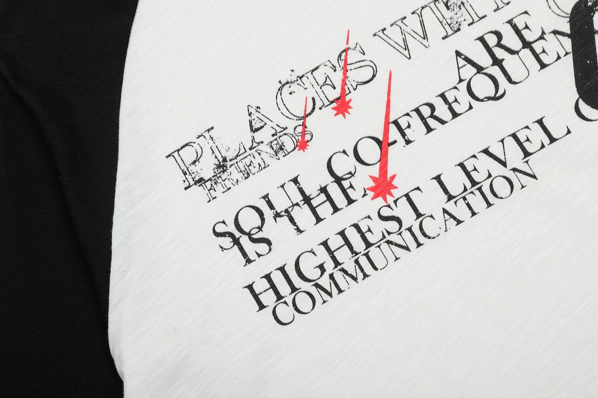 Contrast Raglan Graphic Long-Sleeve Tee | Streetwear