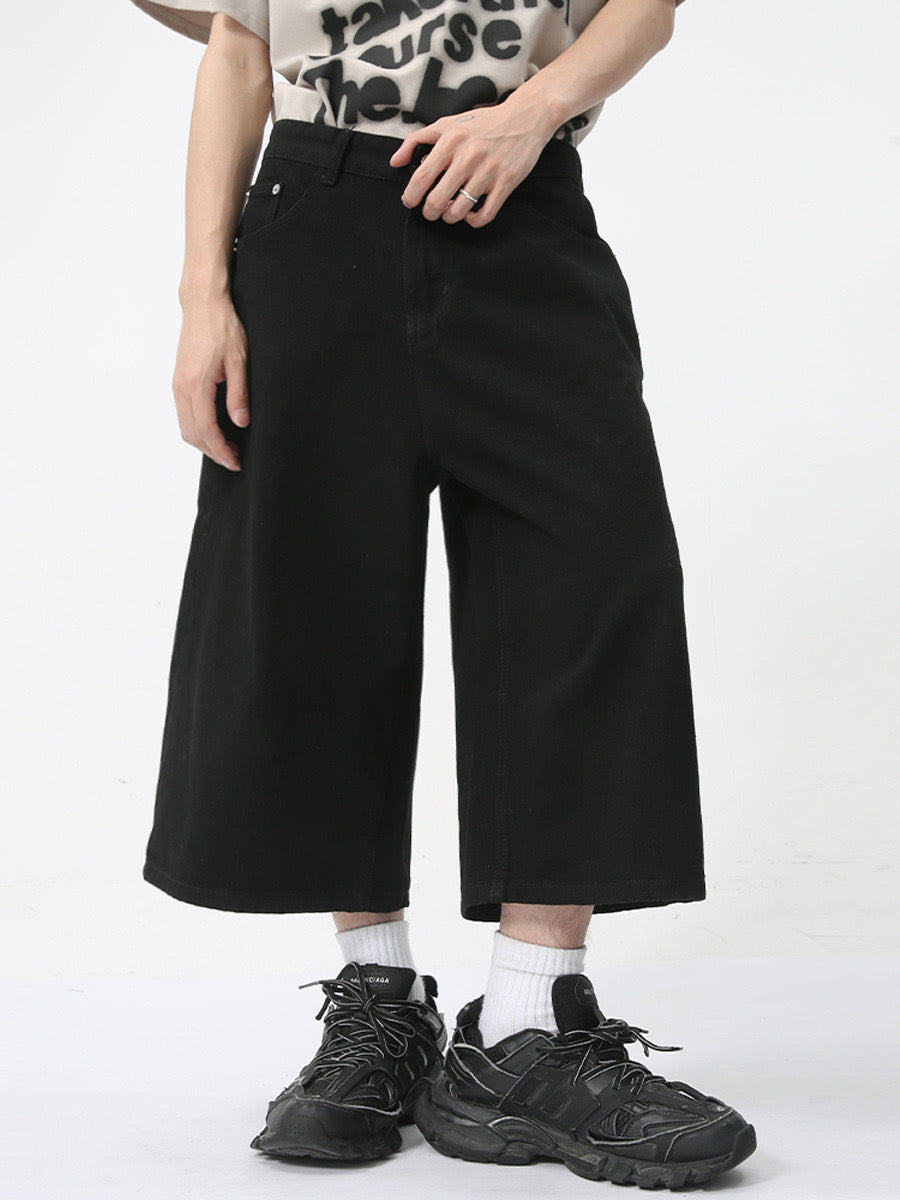 Omirad Wide-Leg Denim Shorts | Clean Cut Street Style