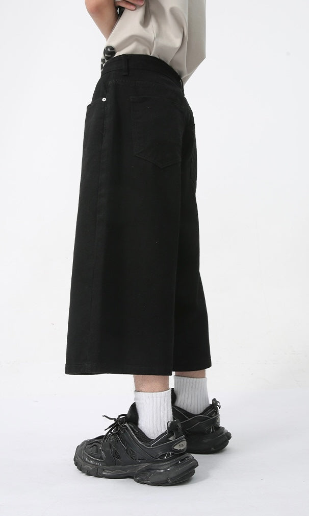 Omirad Wide-Leg Denim Shorts | Clean Cut Street Style