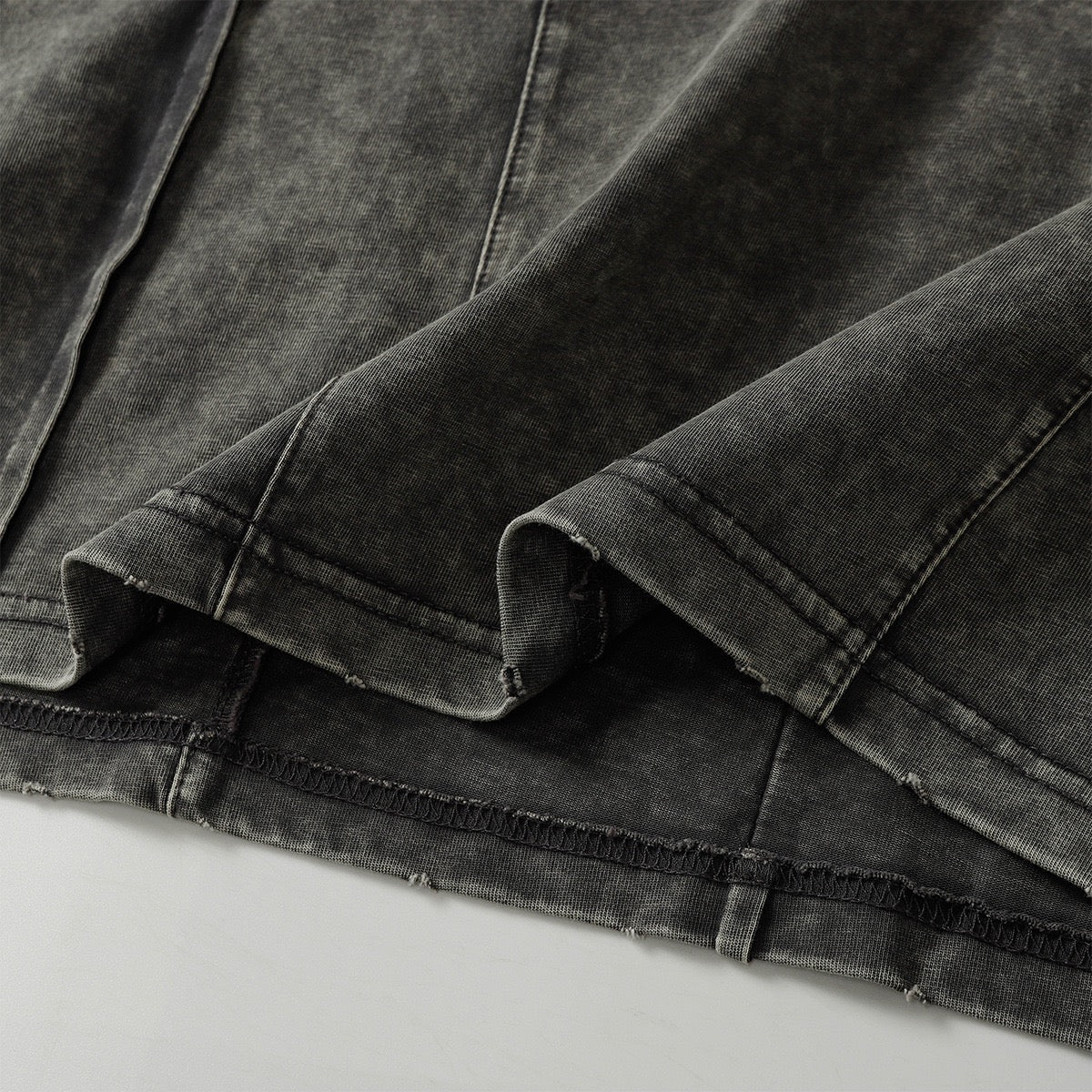 Borsod Utility Pocket Washed Tee | Dual Zip Chest Pockets
