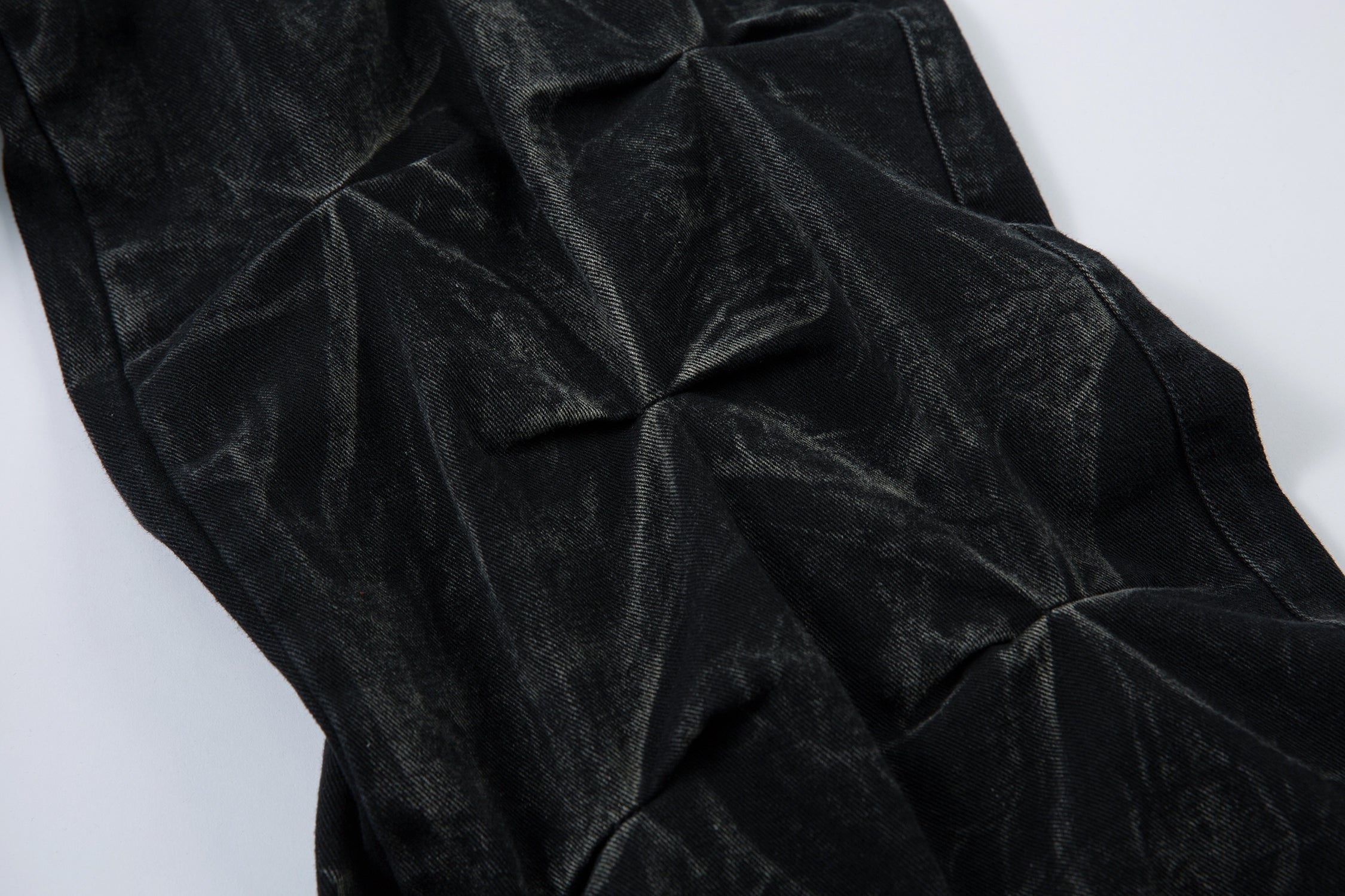Omirad 3D Pleated Wide-Leg Jeans | Washed Black Denim