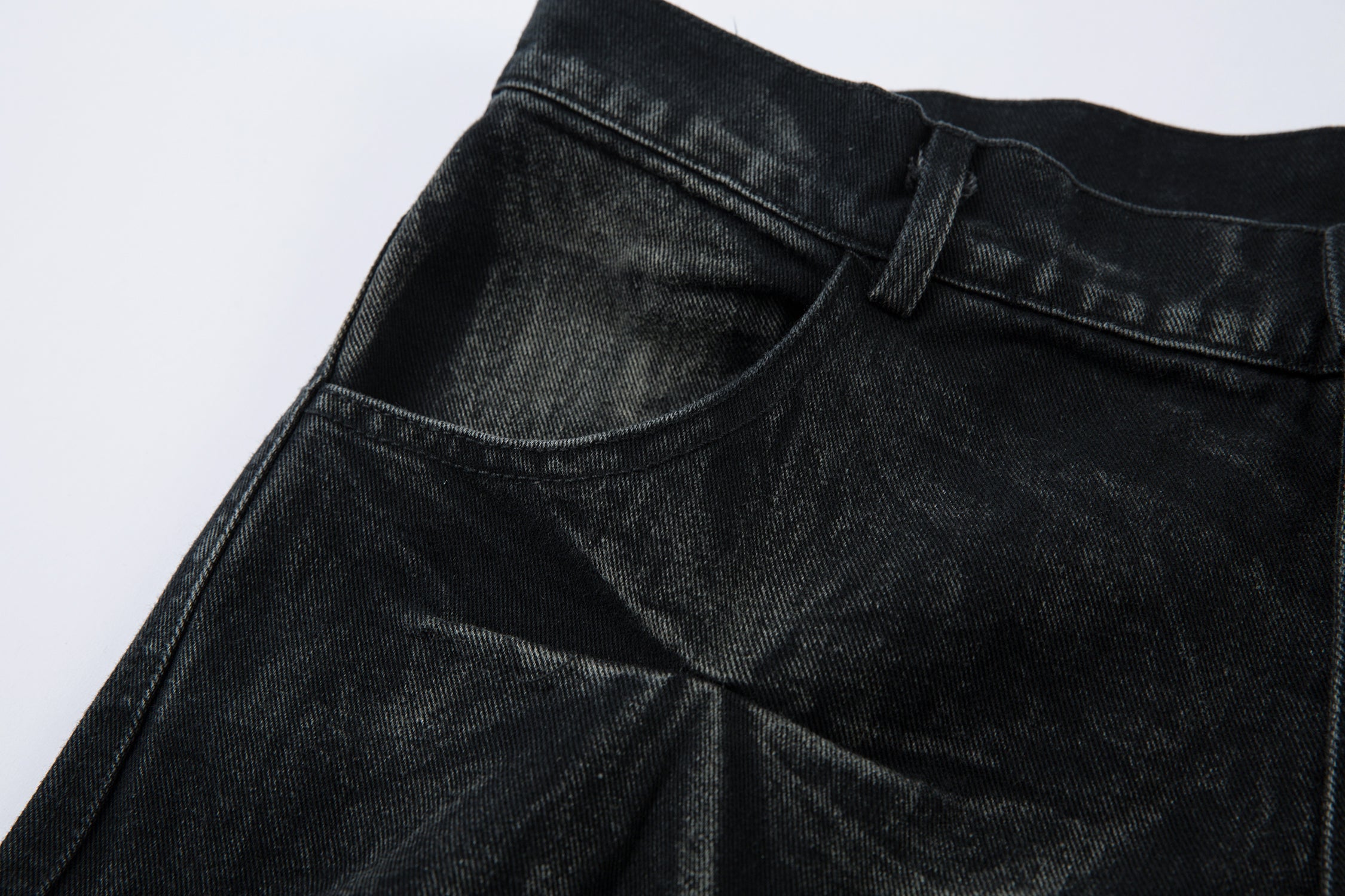 Omirad 3D Pleated Wide-Leg Jeans | Washed Black Denim