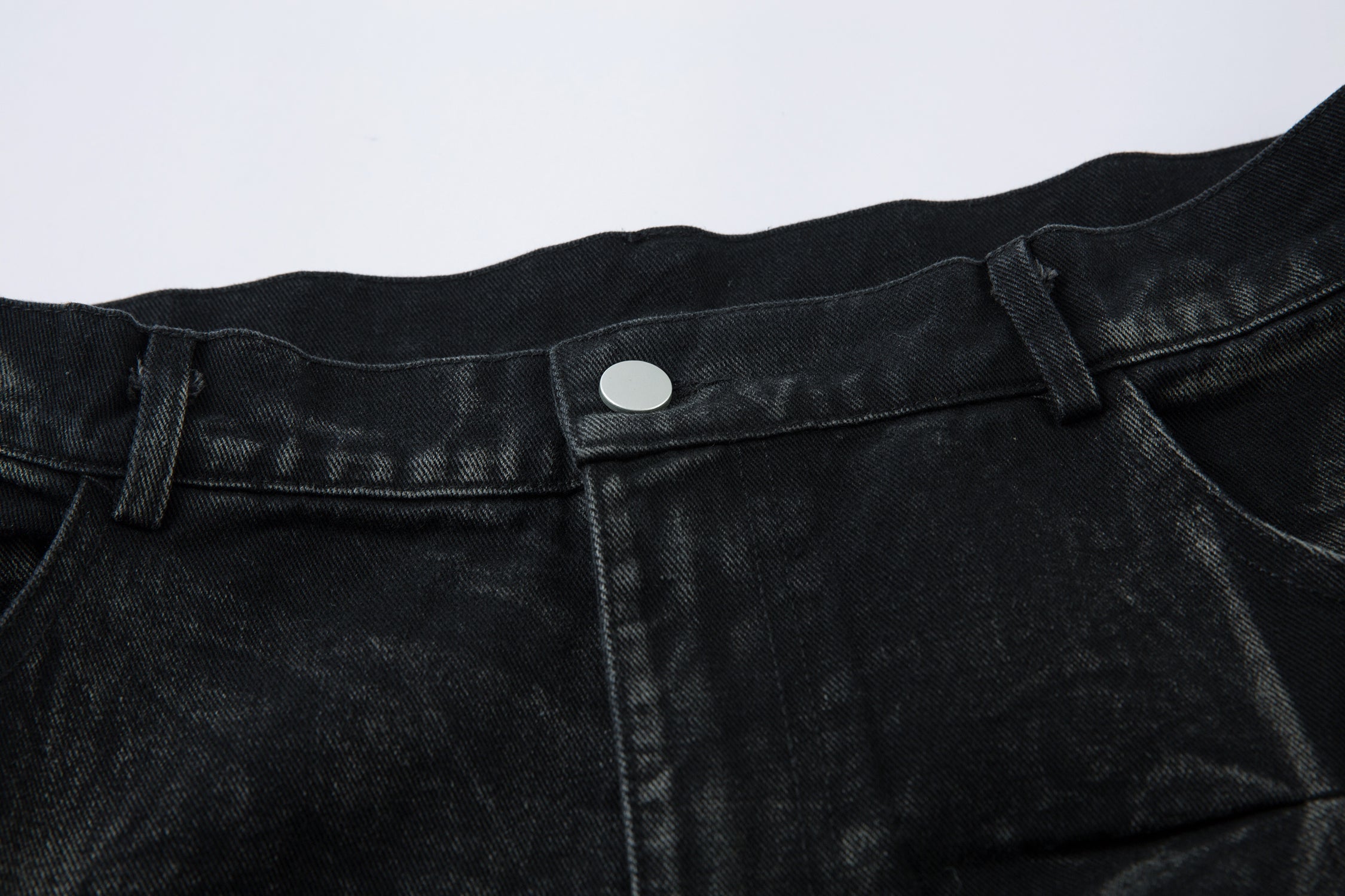 Omirad 3D Pleated Wide-Leg Jeans | Washed Black Denim