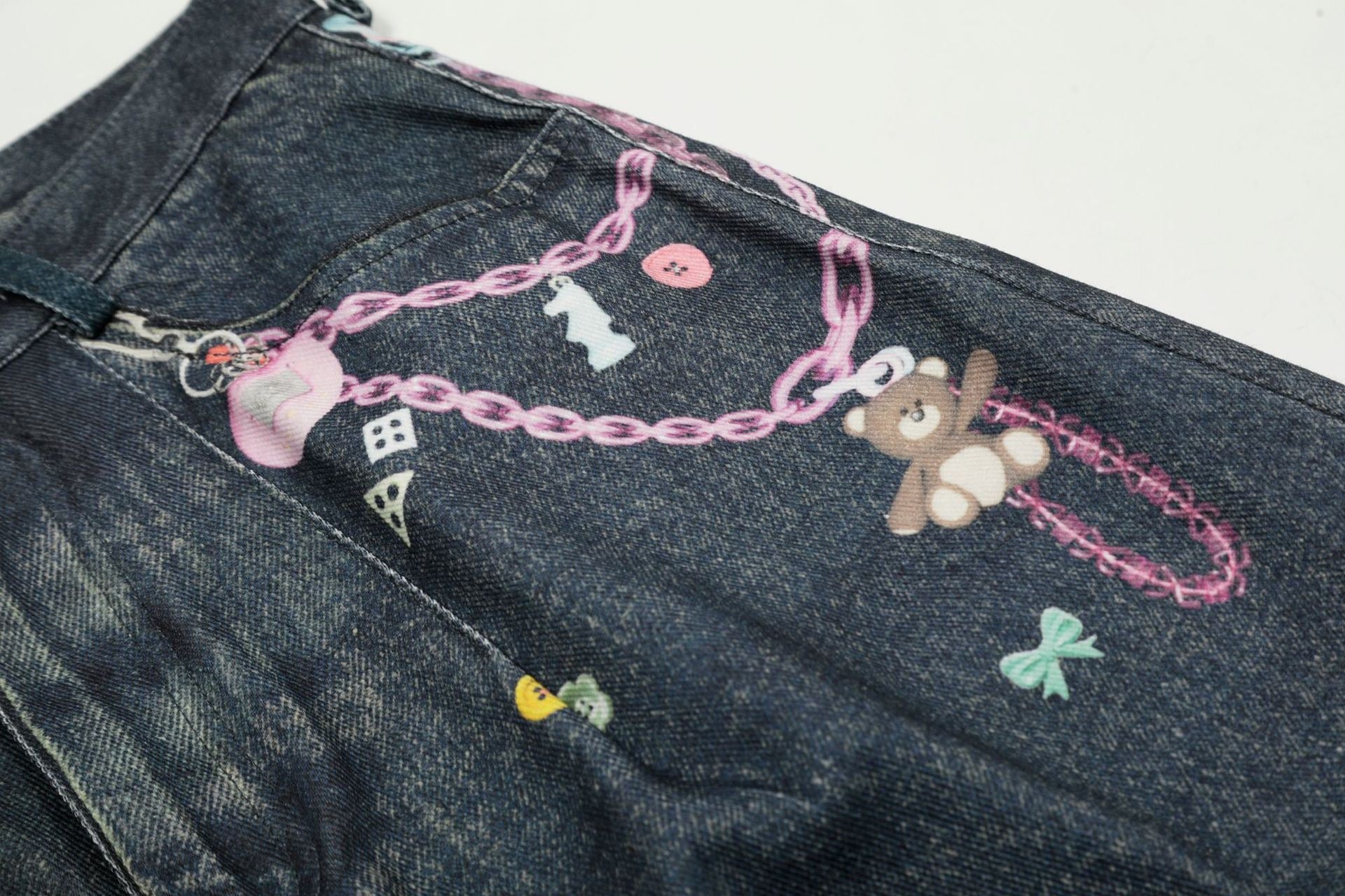 Omirad Chain Graffiti Wide-Leg Denim Shorts | Street Style
