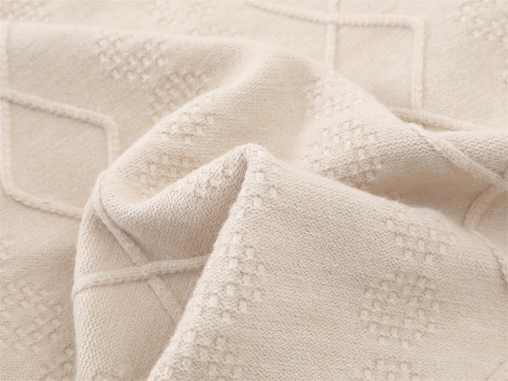 Cardigan en maille brodé de fleurs – Jacquard losanges boutonné