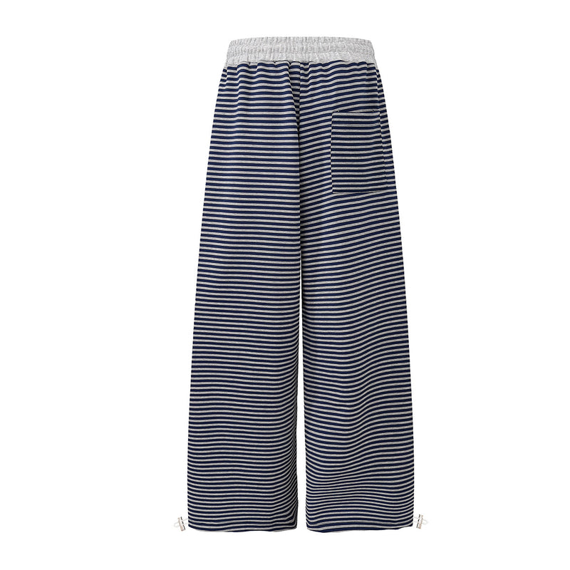 Pantalon de jogging wide leg rayé avec imprimé notes de musique et poches cargo