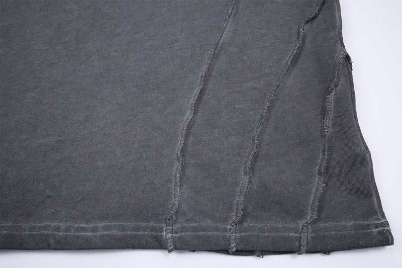 Verwaschenes Vintage-Sweatshirt mit geprägtem Drachen, Langarm – Raw-Edge-Moto-Crewneck