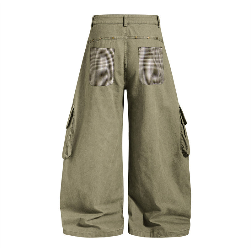 Wide-Leg Cargo Pants – Star Patch, Plaid Detail & Multi-Pocket Baggy Fit