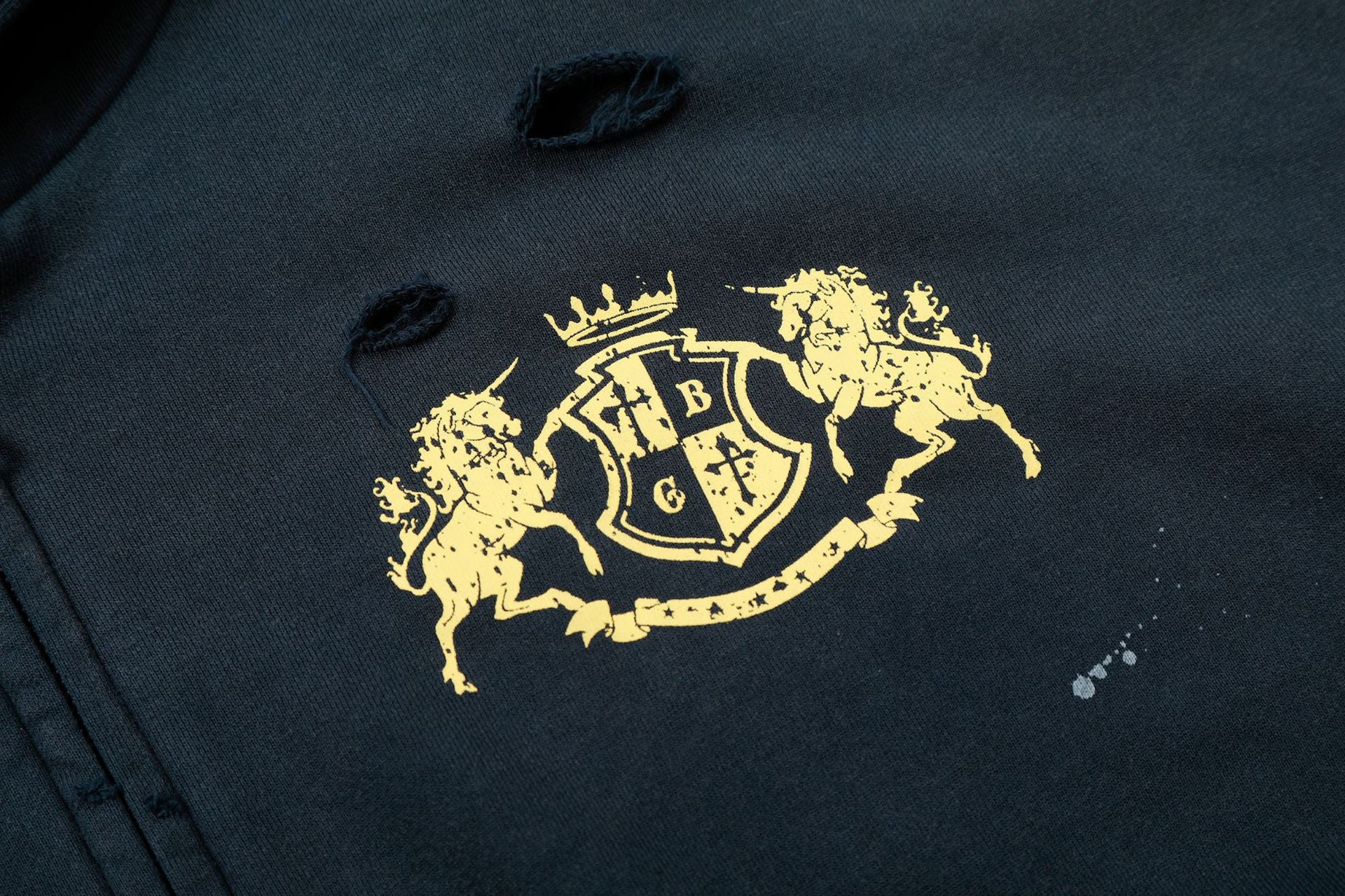 Distressed-Zip-Hoodie mit goldenem Wappenprint – Navy