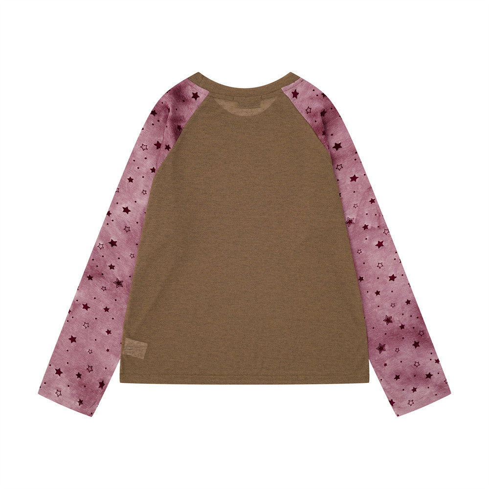 T-shirt homme raglan à manches longues avec manches imprimées d'étoiles et motif graphique sur le devant