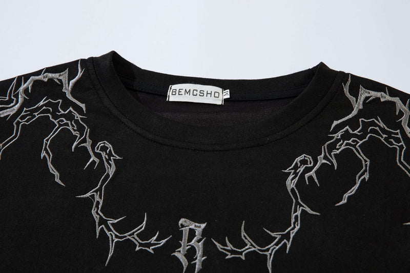 Oversized Gothic-T-Shirt mit Dornenstickerei – Kurzarmshirt im American-Streetwear-Stil