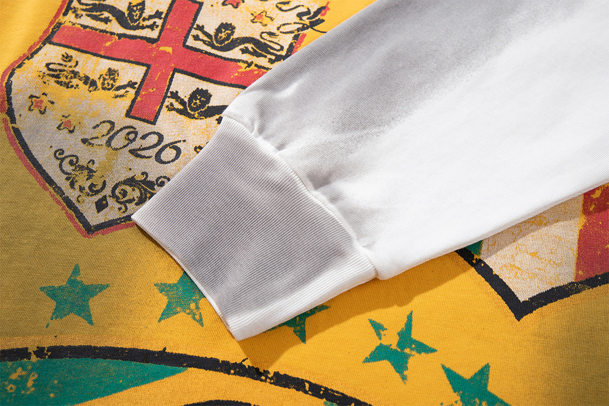Tee-shirt graphique à manches longues imitation deux pièces – Imprimé écusson rétro streetwear