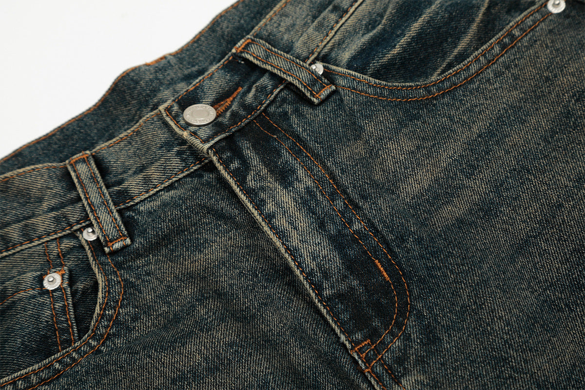 Distressed Straight-Leg-Jeans – Vintage-Washed-Ripped-Denim mit Dirty-Dye
