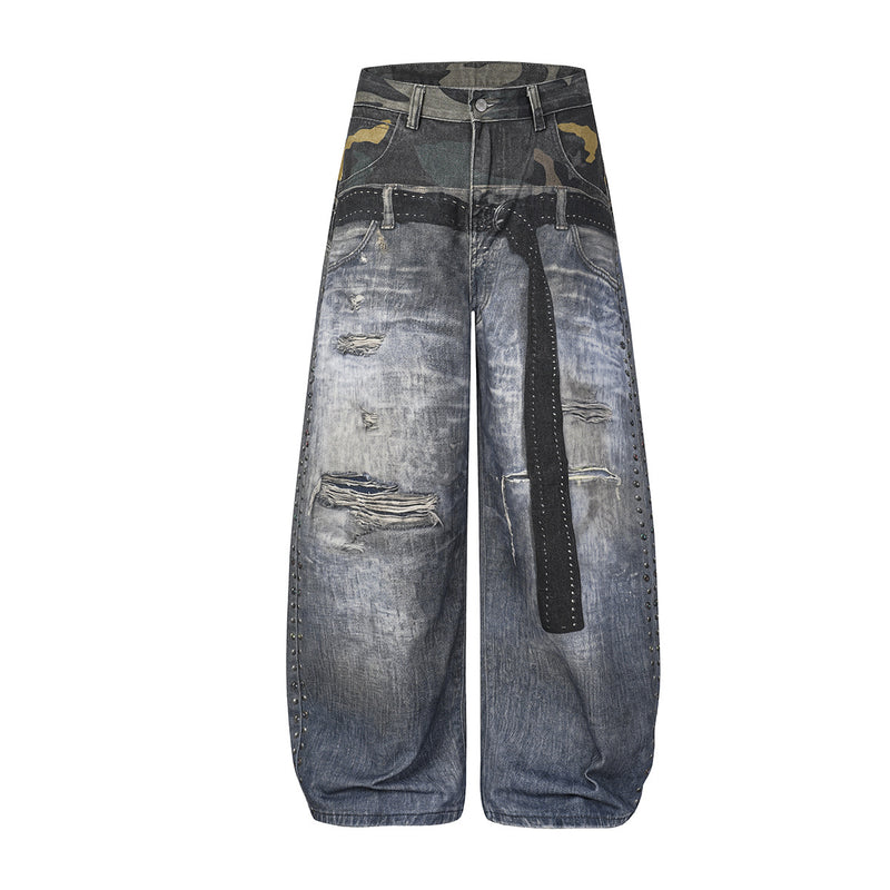 Baggy Wide-Leg-Jeans – Camouflage-Patchwork, Distressed-Denim, Nähte mit Nieten & Gürtel