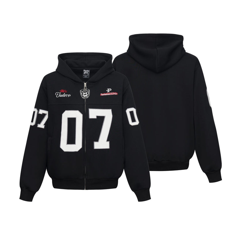 Sweat à capuche bleu zippé intégral avec patch brodé du numéro varsity 07