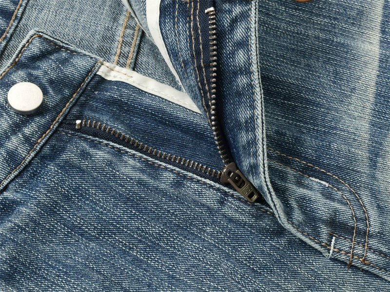 Light Blue Baggy Jeans Men – Vintage Wash Wide-Leg Denim with Punk Embroidery