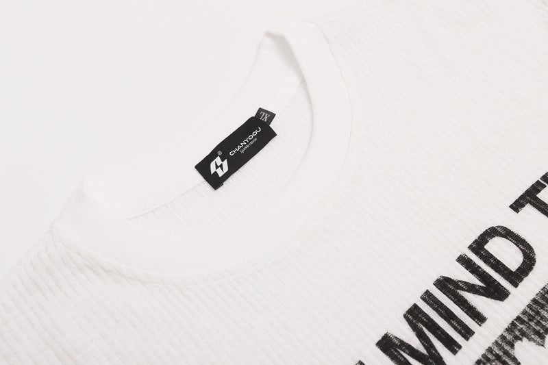 Camiseta de Manga Larga con Gráfico – Estampado de Banda Punk, Cuello Redondo y Punto Waffle