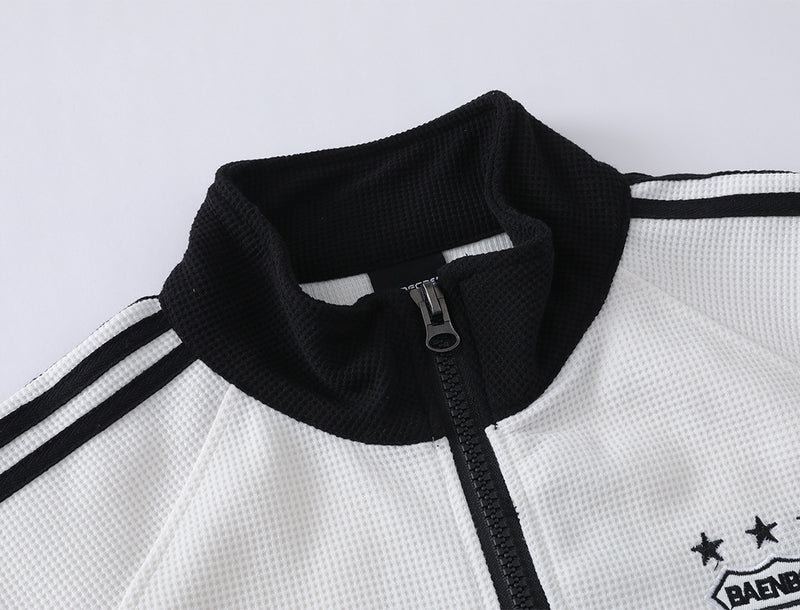 Retro-Soccer-Trainingsjacke & Wide-Leg-Trainingshose – Stickabzeichen, Streifen